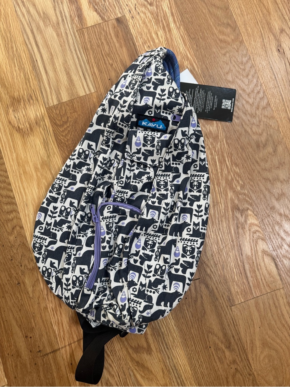 KAVU White & Black Patterned Sling Bag with Purple Accents nwt